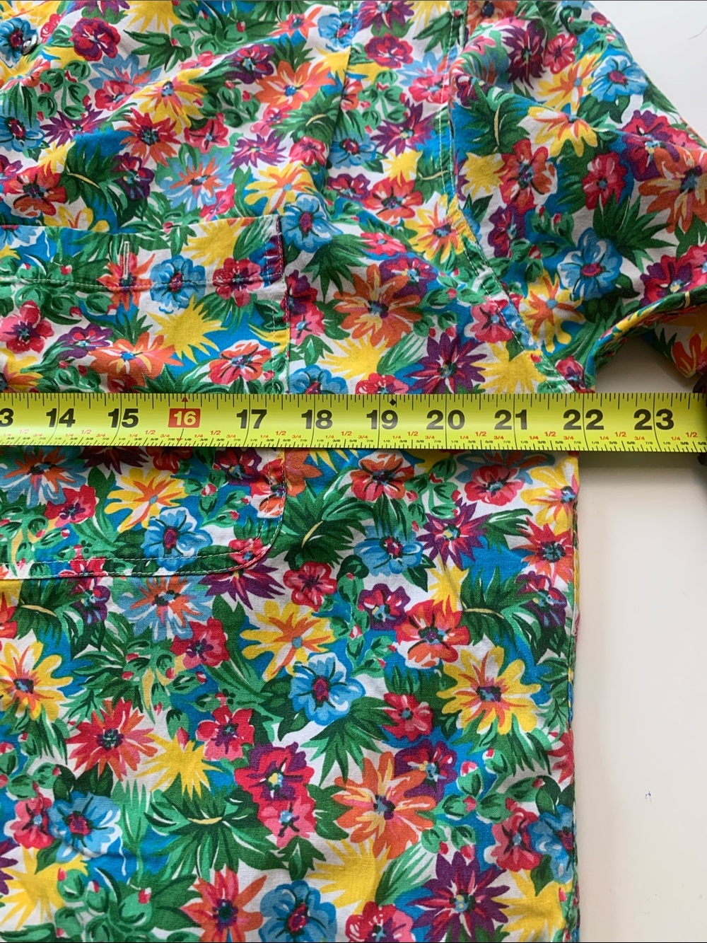 Vintage Liz Sport Short Sleeve Button Down Shirt 100% Cotton Bright Colorful - Picture 12 of 13